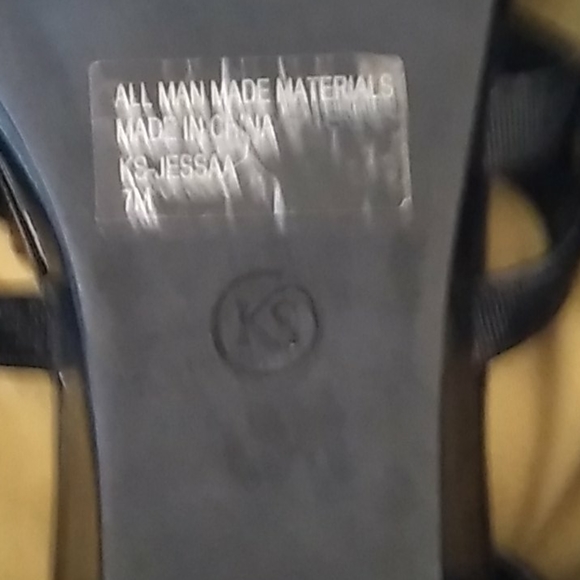 Womans sandals - Picture 4 of 4